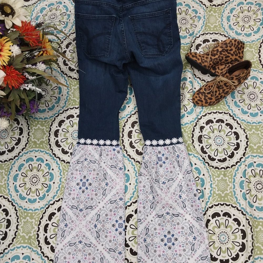 2530 Size 29" Calvin Kline Stretch Upcycled Bell-Bottom - Picture 3 of 5